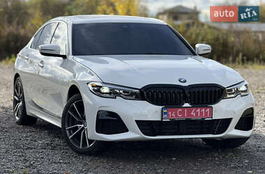Седан BMW 3 Series 2019 в Самборі