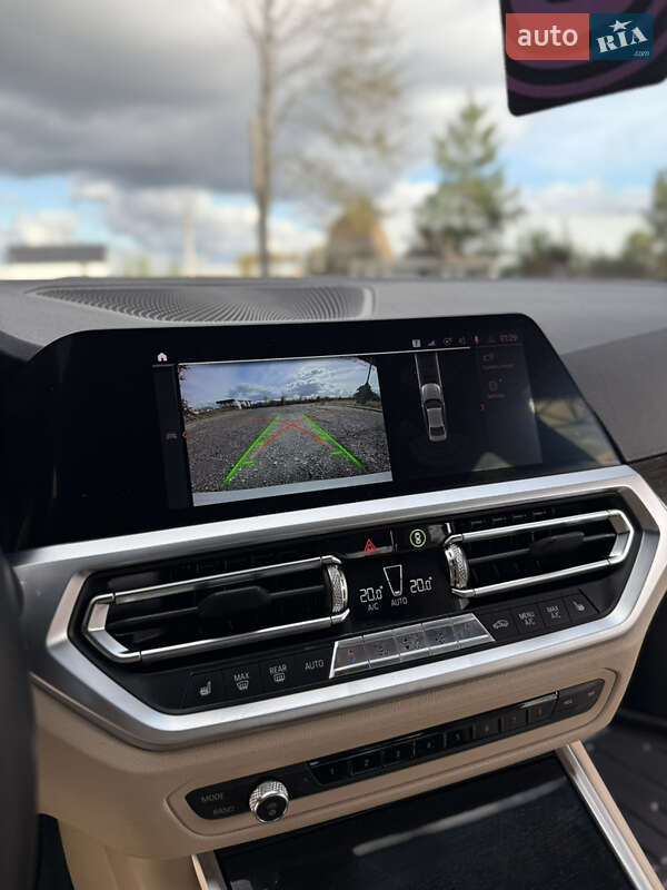 Седан BMW 3 Series 2019 в Самборе