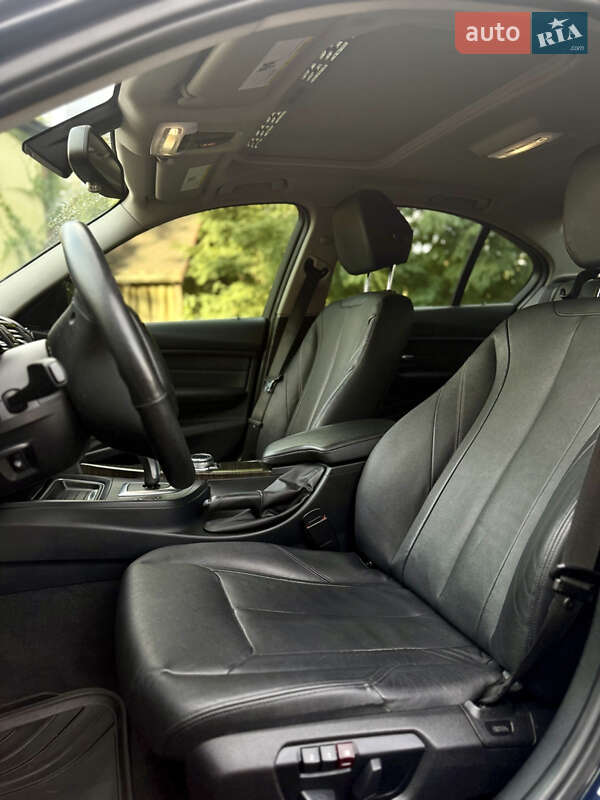 Седан BMW 3 Series 2014 в Коломые