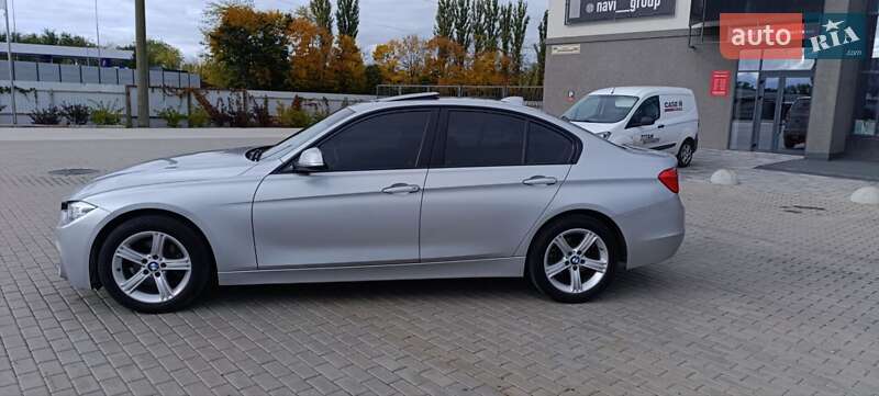 Седан BMW 3 Series 2013 в Черкассах фото 6 Седан BMW 3 Series 2013 в Черкассах
