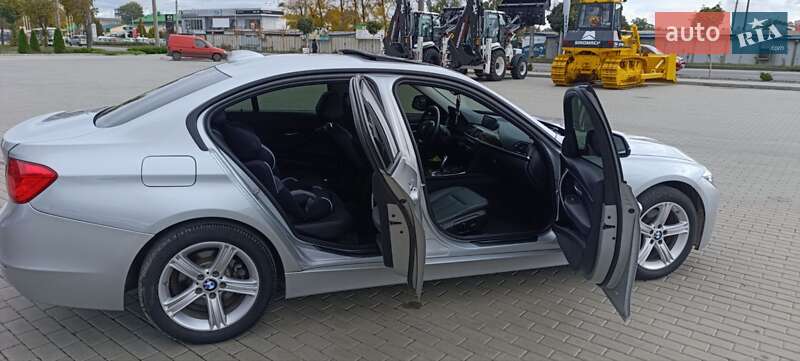 Седан BMW 3 Series 2013 в Черкассах фото 23 Седан BMW 3 Series 2013 в Черкассах