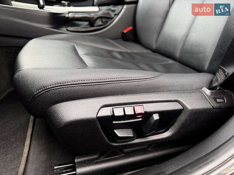 Седан BMW 3 Series 2014 в Львові