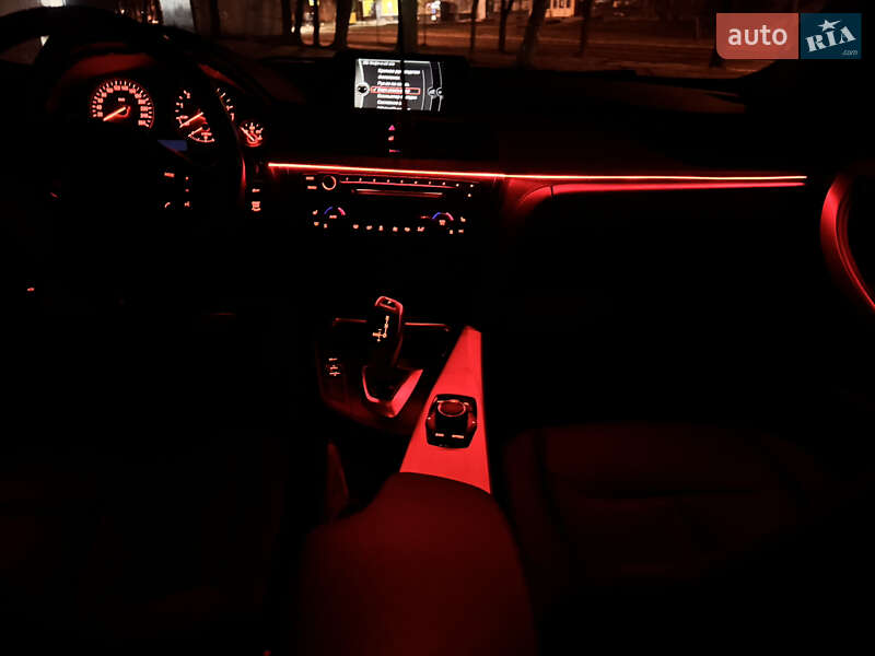 Седан BMW 3 Series 2014 в Львові