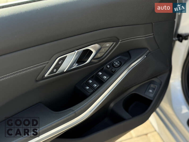 Седан BMW 3 Series 2019 в Одесі