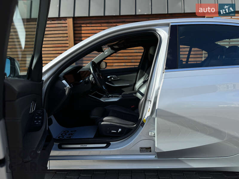 Седан BMW 3 Series 2019 в Одесі