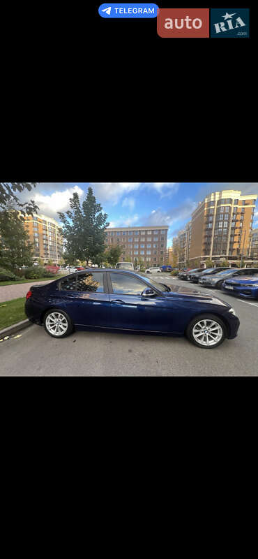 Седан BMW 3 Series 2018 в Киеве