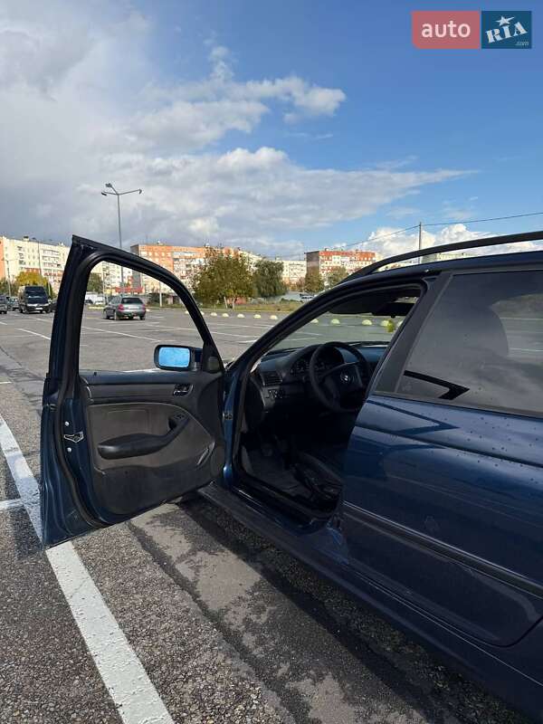 Універсал BMW 3 Series 2004 в Чернівцях