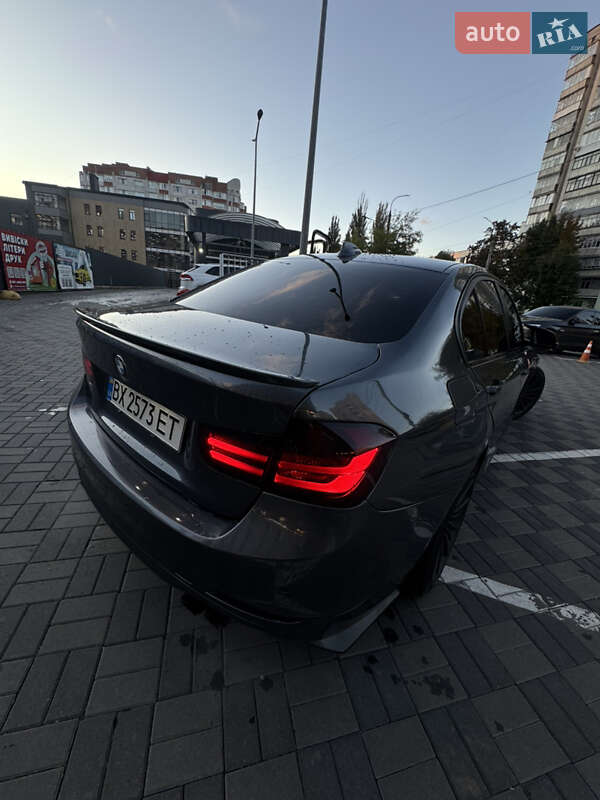Седан BMW 3 Series 2013 в Хмельницком