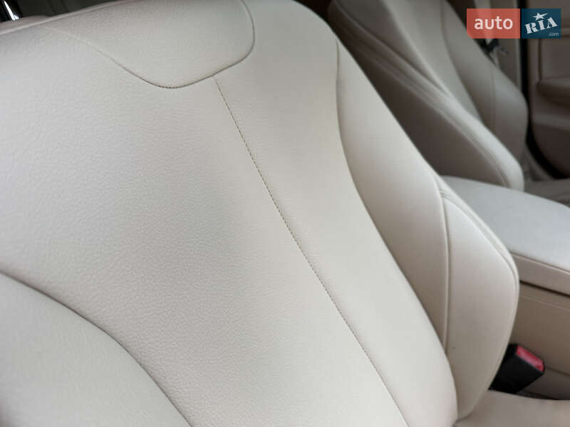 Седан BMW 3 Series 2015 в Днепре