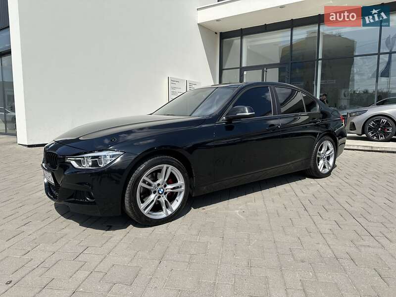 Седан BMW 3 Series 2013 в Виннице