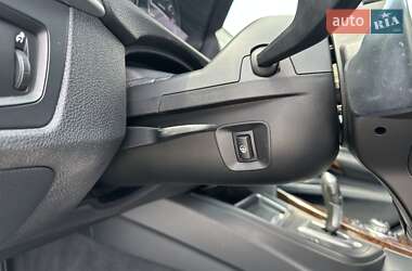 Седан BMW 3 Series 2013 в 
