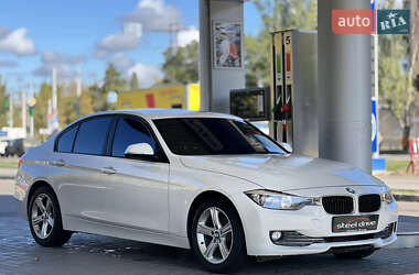 Седан BMW 3 Series 2013 в 