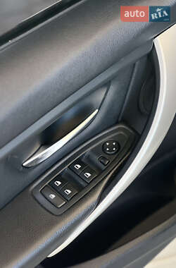 Седан BMW 3 Series 2013 в 