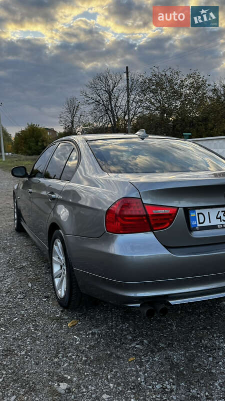 Седан BMW 3 Series 2011 в Подольске фото 11 Седан BMW 3 Series 2011 в Подольске