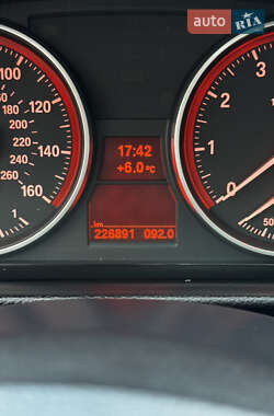 Седан BMW 3 Series 2011 в Подільську