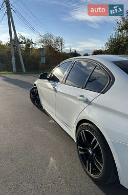 Седан BMW 3 Series 2015 в  фото 5 Седан BMW 3 Series 2015 в