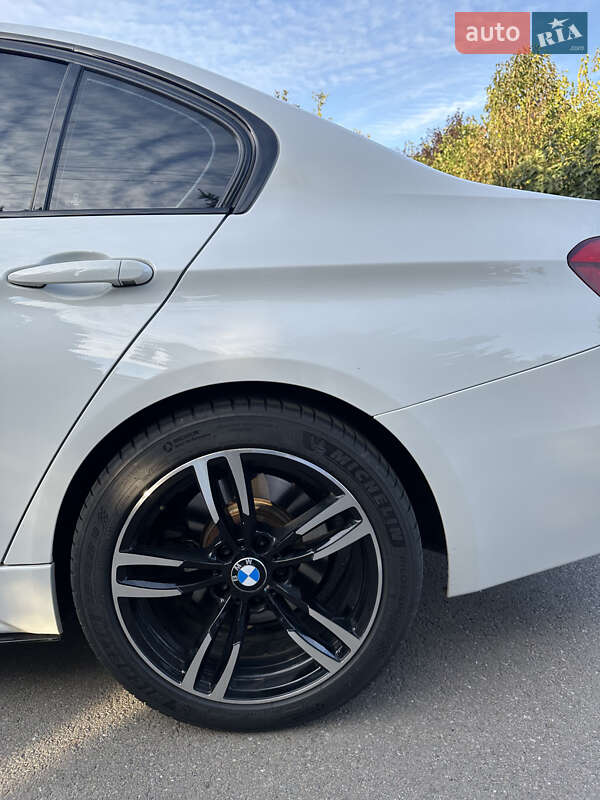 Седан BMW 3 Series 2015 в Киеве фото 170 Седан BMW 3 Series 2015 в Киеве