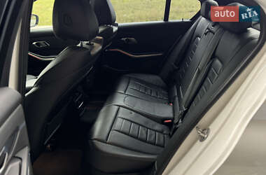 Седан BMW 3 Series 2021 в 