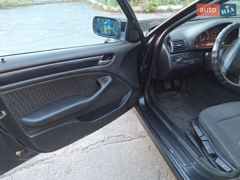 Седан BMW 3 Series 1999 в Одессе