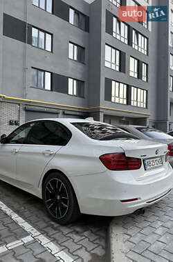 Седан BMW 3 Series 2013 в 