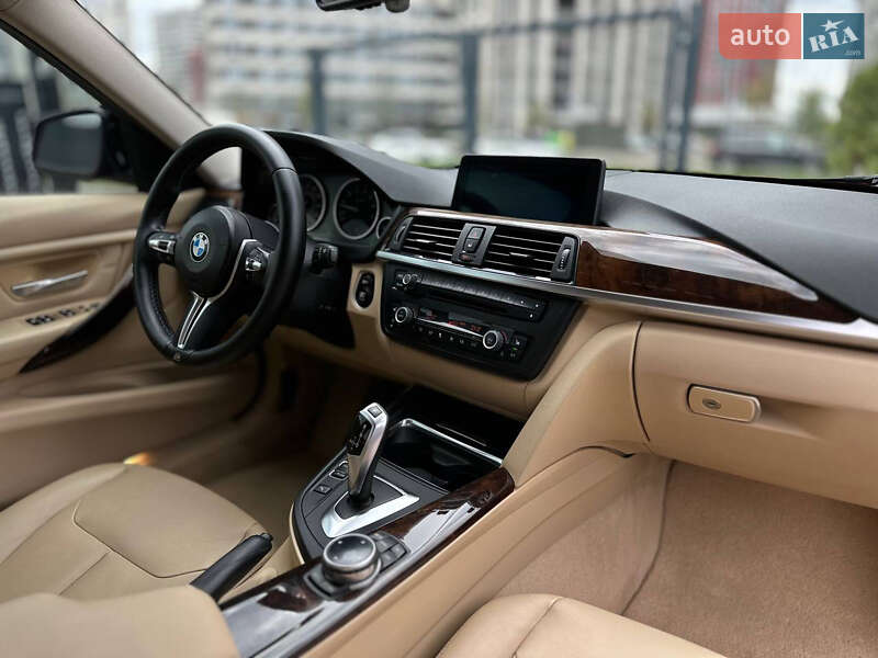 Седан BMW 3 Series 2014 в Киеве