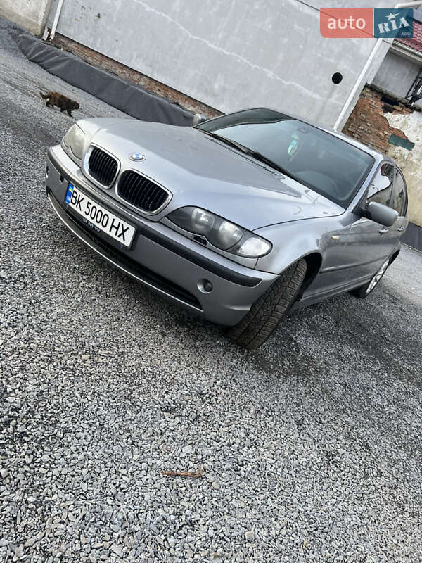 Седан BMW 3 Series 2003 в Ровно