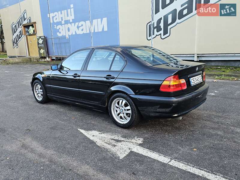 Седан BMW 3 Series 2004 в Киеве