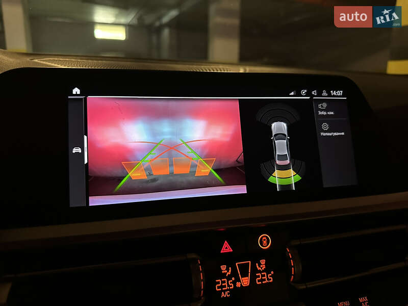 Седан BMW 3 Series 2021 в Львове