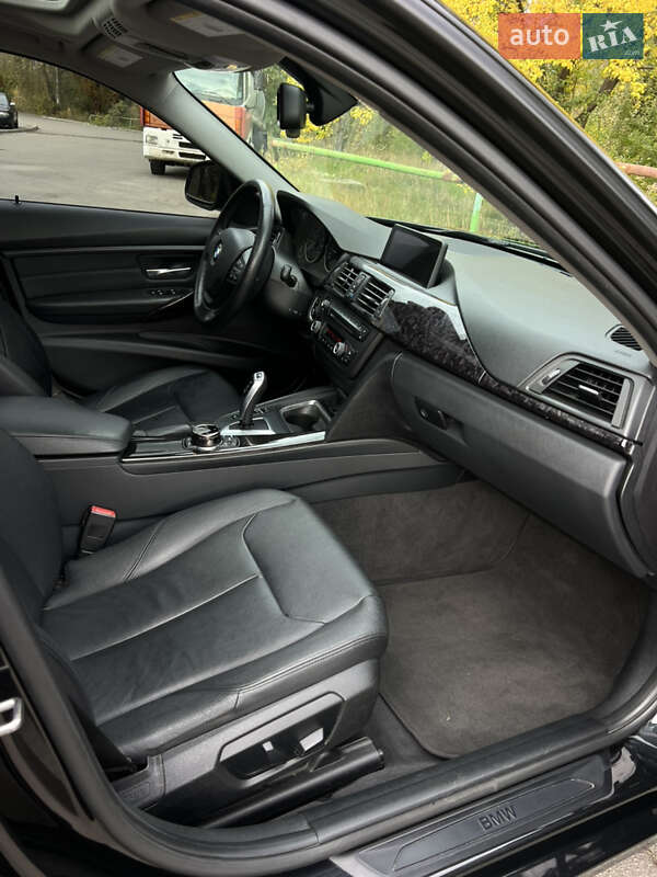 Седан BMW 3 Series 2012 в Киеве