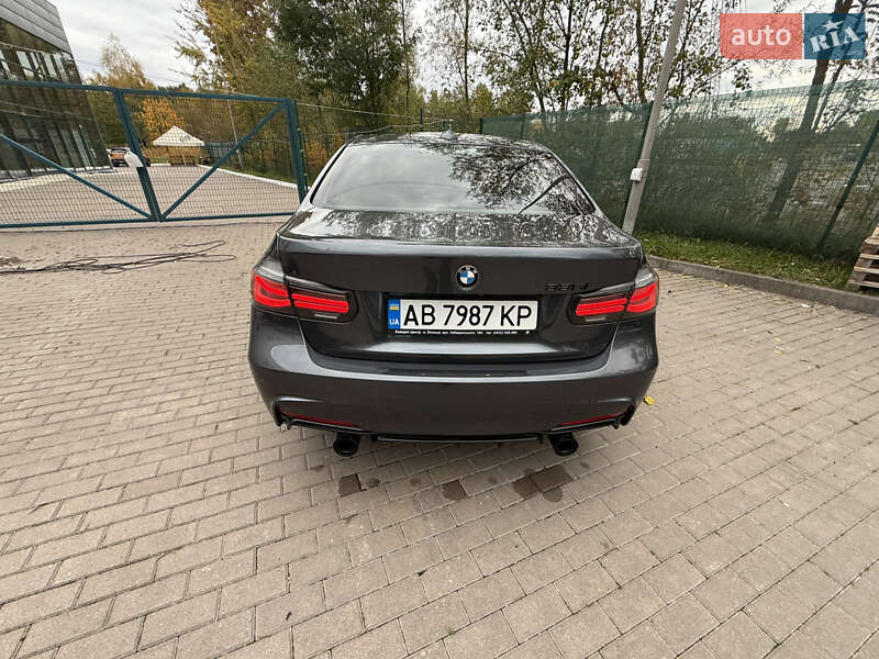 Седан BMW 3 Series 2015 в Виннице