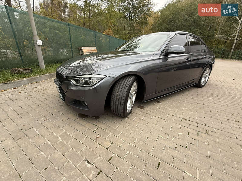 Седан BMW 3 Series 2015 в Виннице