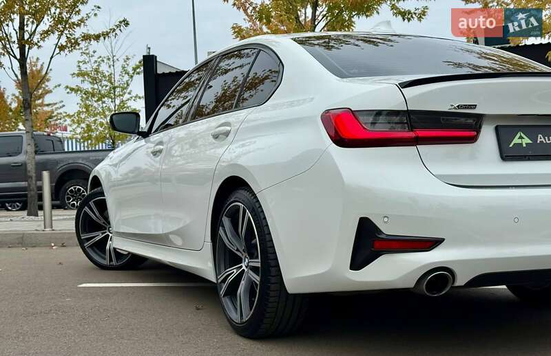 Седан BMW 3 Series 2019 в Києві фото 9 Седан BMW 3 Series 2019 в Києві