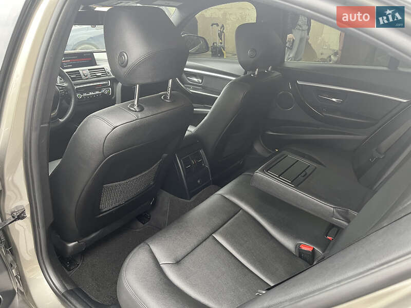 Седан BMW 3 Series 2018 в Калуше фото 29 Седан BMW 3 Series 2018 в Калуше
