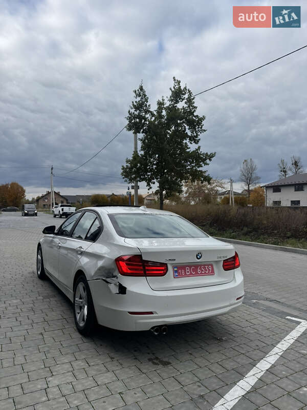 Седан BMW 3 Series 2015 в Ивано-Франковске