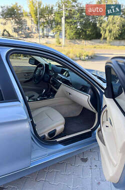 Седан BMW 3 Series 2014 в 