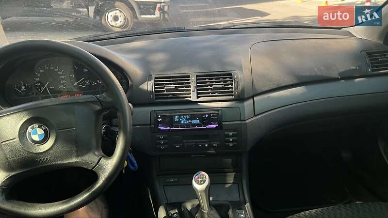Універсал BMW 3 Series 2001 в Первомайську
