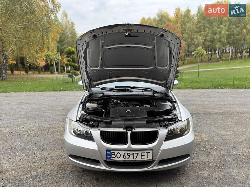 Седан BMW 3 Series 2007 в Хмельницькому