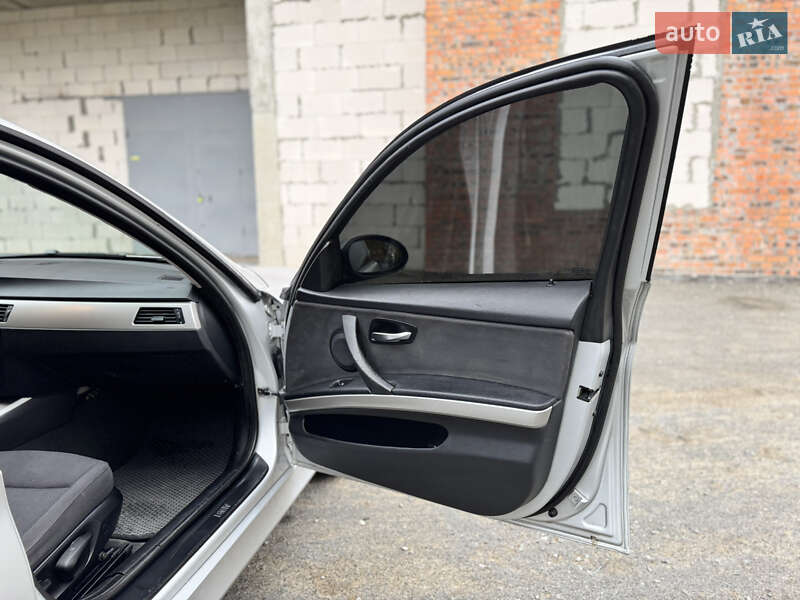Седан BMW 3 Series 2007 в Хмельницькому