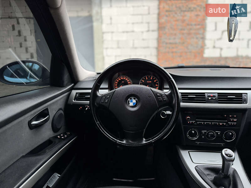 Седан BMW 3 Series 2007 в Хмельницькому