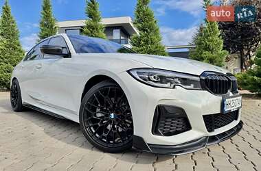Седан BMW 3 Series 2019 в 