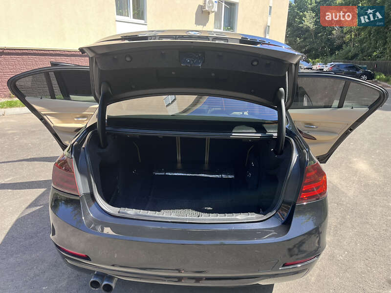 Седан BMW 3 Series 2013 в Киеве