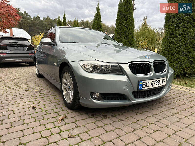 Седан BMW 3 Series 2007 в Львове
