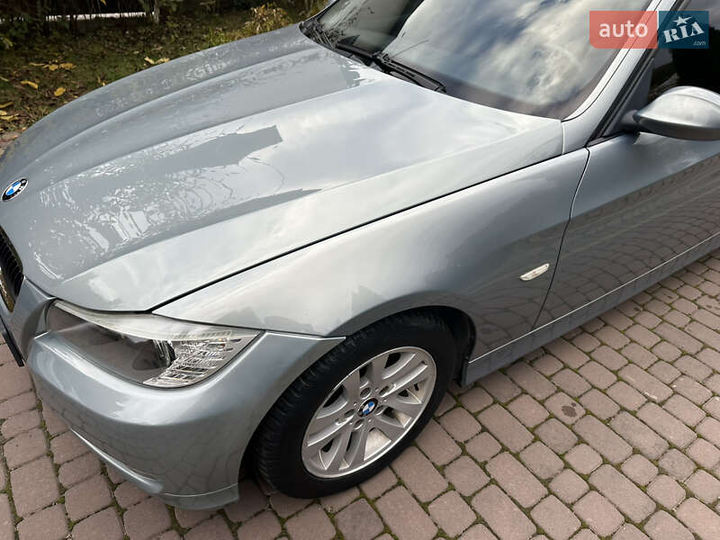 Седан BMW 3 Series 2007 в Львове