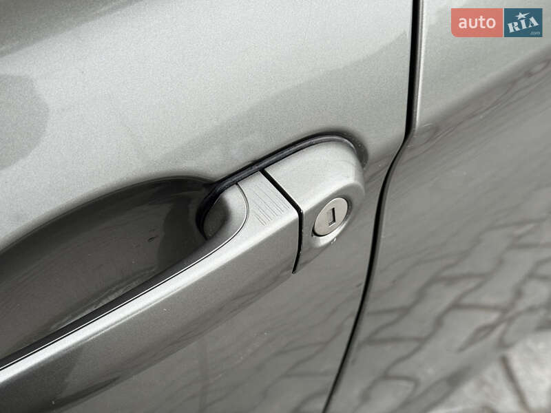 Седан BMW 3 Series 2016 в Тернополе