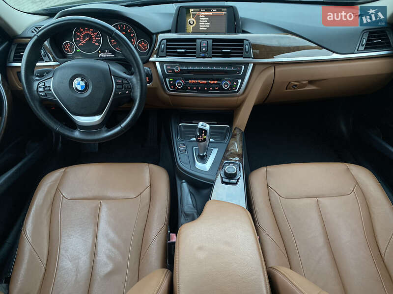 Седан BMW 3 Series 2013 в Луцьку