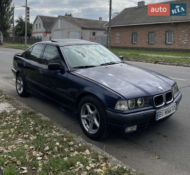 Седан BMW 3 Series 1994 в Кременчуці