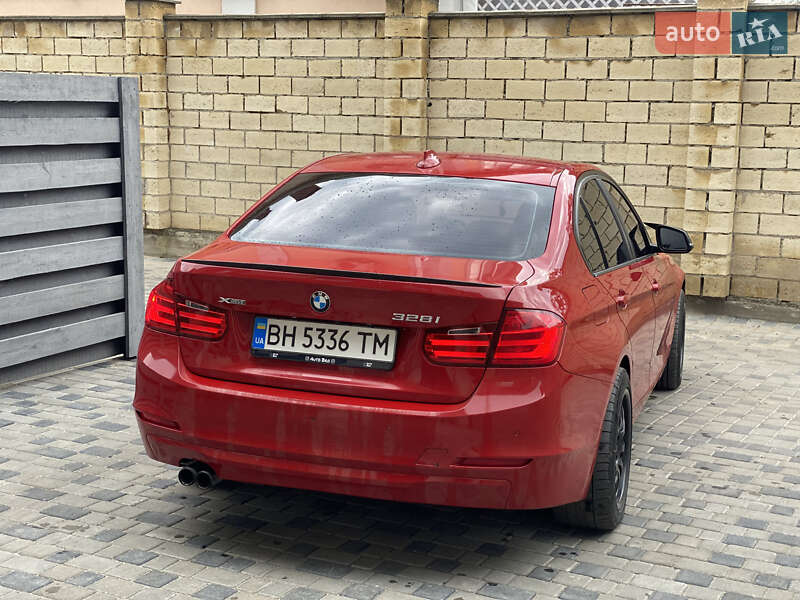 Седан BMW 3 Series 2013 в Одесі