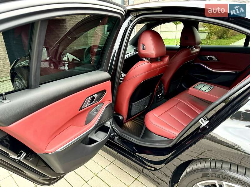 Седан BMW 3 Series 2022 в Львове фото 29 Седан BMW 3 Series 2022 в Львове
