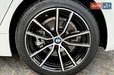 Седан BMW 3 Series 2019 в 