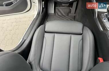 Седан BMW 3 Series 2019 в 